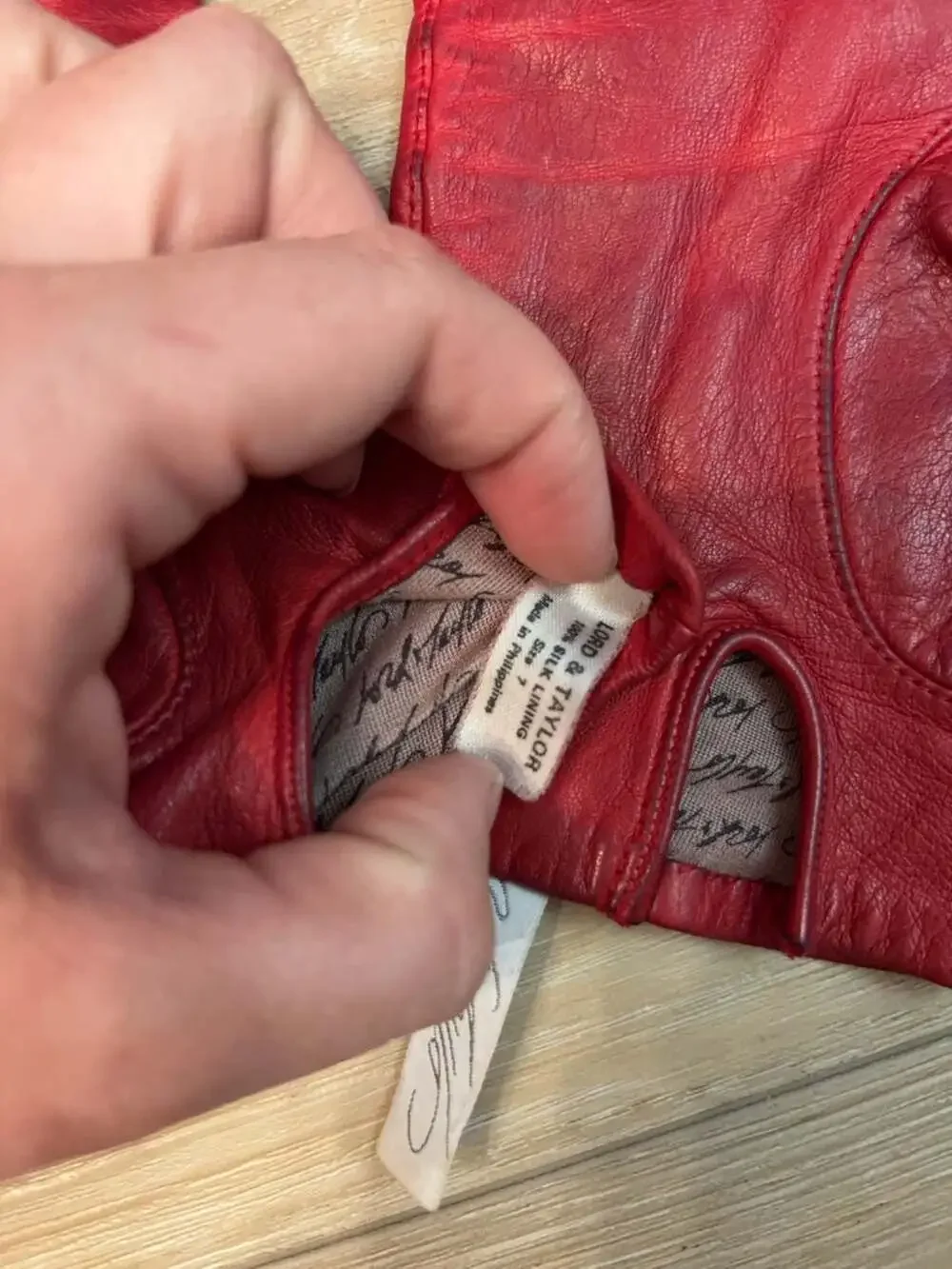 Lord & Taylor Women's Red Leather Silk Lined Gloves Size 7